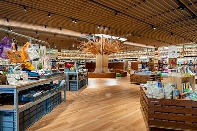 富山県初のTSUTAYA BOOKSTORE が誕生 「TSUTAYA BOOKSTORE 藤の木店